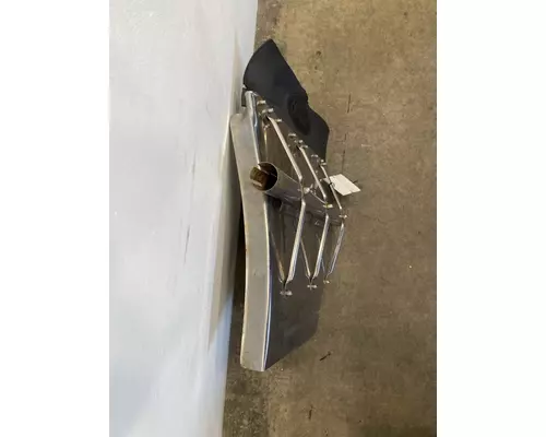 PETERBILT 587 Fender Extension