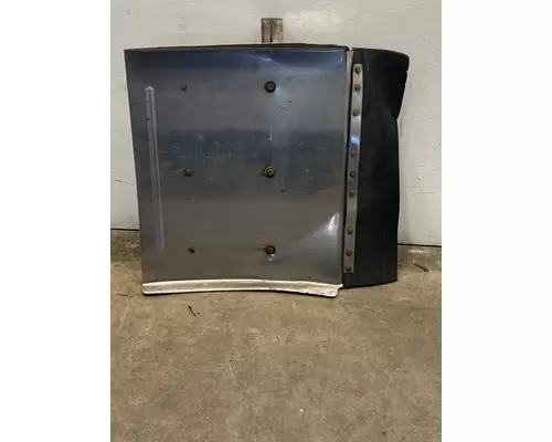 PETERBILT 587 Fender Extension