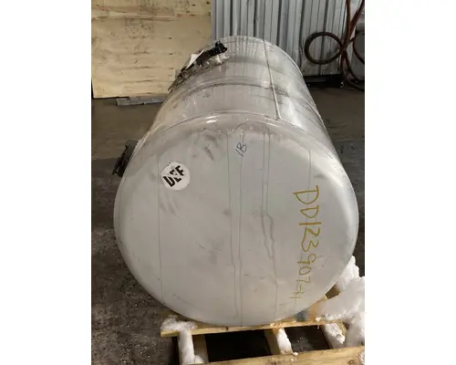 PETERBILT 587 Fuel Tank