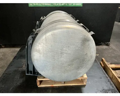 PETERBILT 587 Fuel Tank