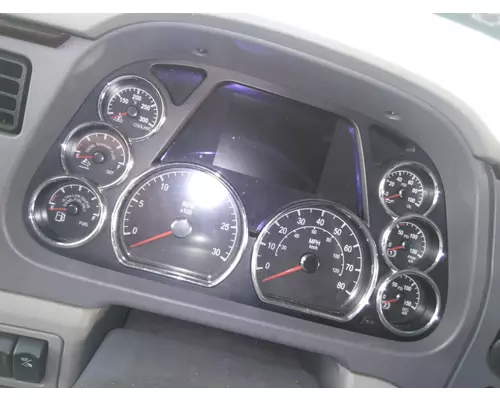 PETERBILT 587 GAUGE CLUSTER