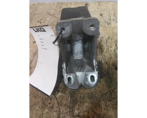 PETERBILT 587 HOOD BRACKET