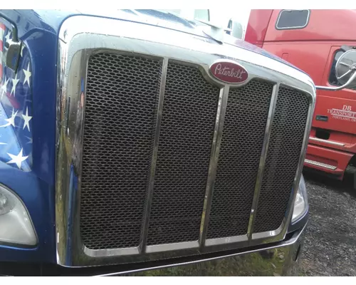 PETERBILT 587 HOOD