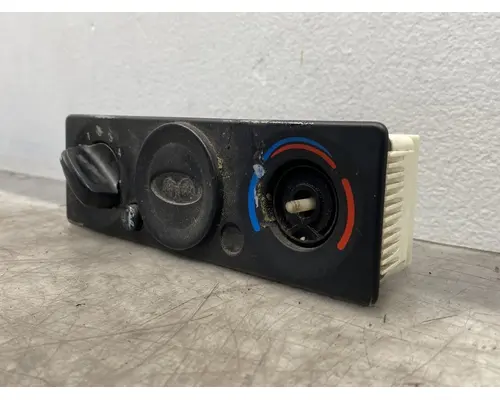 PETERBILT 587 Heater or Air Conditioner Parts, Misc.