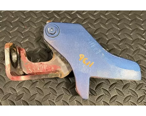 PETERBILT 587 Hood Hinge