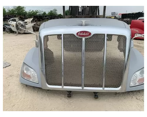 PETERBILT 587 Hood