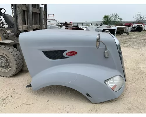 PETERBILT 587 Hood