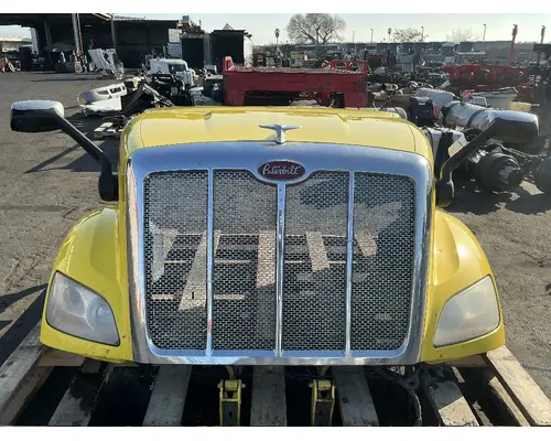 PETERBILT 587 Hood