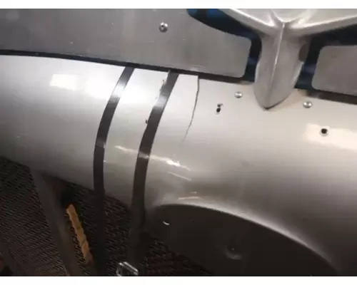 PETERBILT 587 Hood