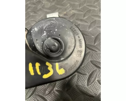 PETERBILT 587 Horn