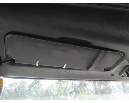PETERBILT 587 INTERIOR SUN VISOR