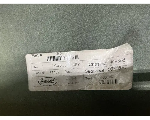 PETERBILT 587 Kick Panel, Exterior