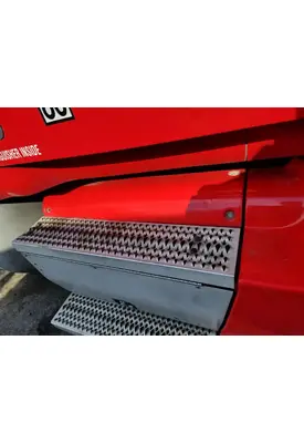 PETERBILT 587 Kick Panel, Exterior