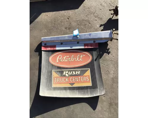 PETERBILT 587 MUD FLAP HANGER