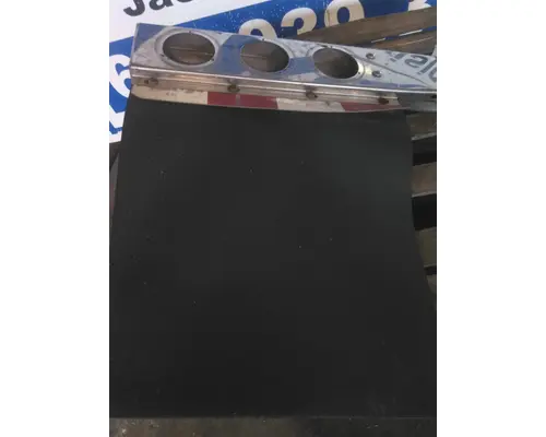 PETERBILT 587 MUD FLAP HANGER