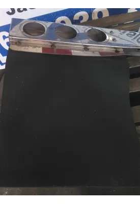 PETERBILT 587 MUD FLAP HANGER