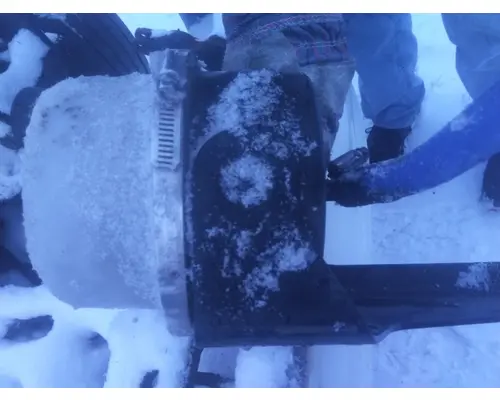 PETERBILT 587 POWER STEERING RESERVOIR