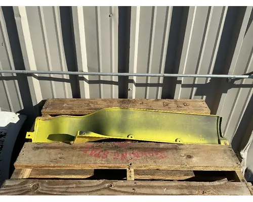 PETERBILT 587 Rocker Panel