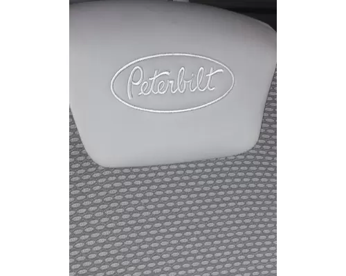 PETERBILT 587 SEAT, FRONT