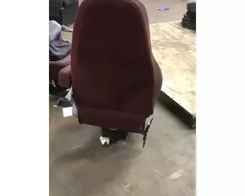 PETERBILT 587 SEAT, FRONT