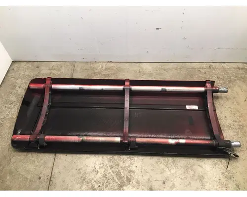 PETERBILT 587 Side Fairing