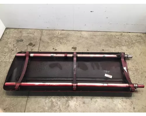 PETERBILT 587 Side Fairing