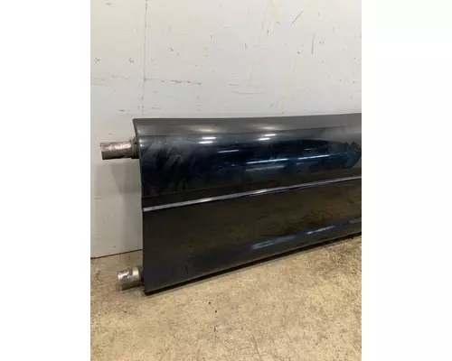 PETERBILT 587 Side Fairing