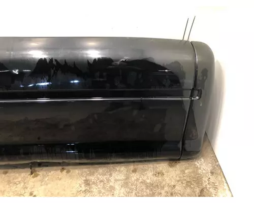 PETERBILT 587 Side Fairing