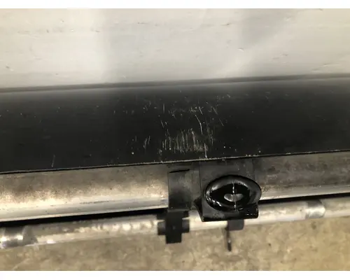 PETERBILT 587 Side Fairing