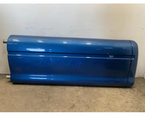 PETERBILT 587 Side Fairing