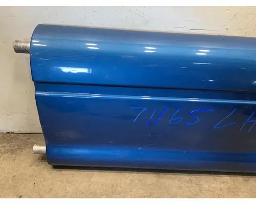 PETERBILT 587 Side Fairing