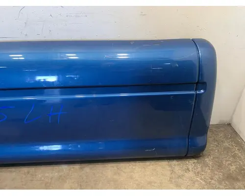 PETERBILT 587 Side Fairing