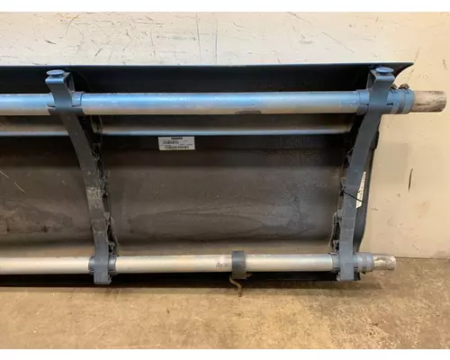 PETERBILT 587 Side Fairing