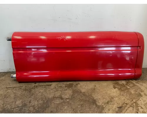 PETERBILT 587 Side Fairing