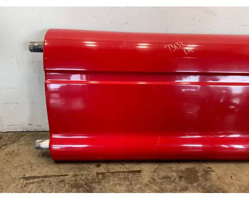 PETERBILT 587 Side Fairing