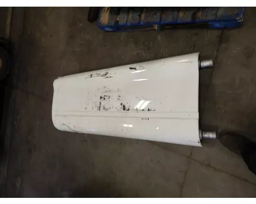 PETERBILT 587 Side Fairing