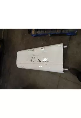 PETERBILT 587 Side Fairing
