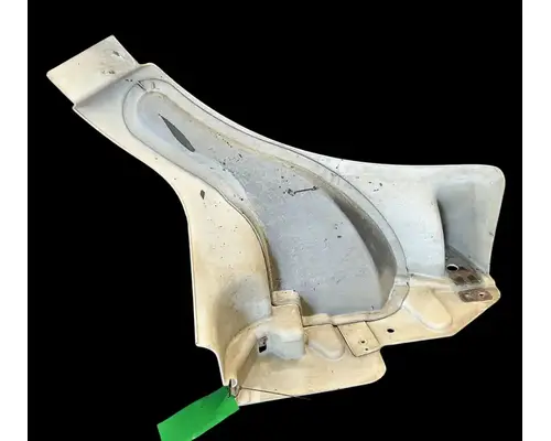 PETERBILT 587 Side Fairing