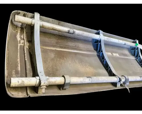 PETERBILT 587 Side Fairing