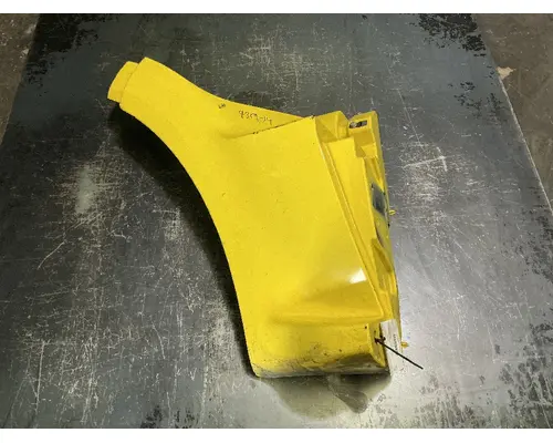 PETERBILT 587 Side Fairing