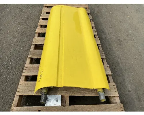 PETERBILT 587 Side Fairing