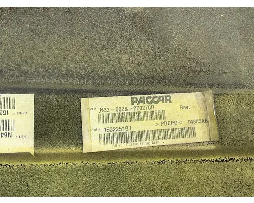 PETERBILT 587 Side Fairing