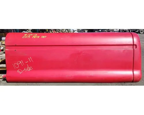 PETERBILT 587 Side Fairing