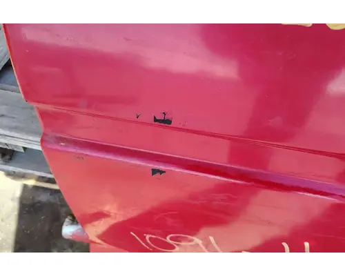 PETERBILT 587 Side Fairing