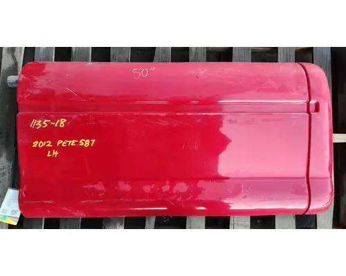 PETERBILT 587 Side Fairing