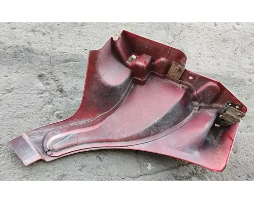 PETERBILT 587 Side Fairing