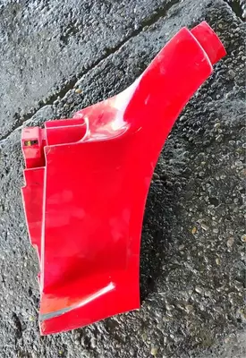 PETERBILT 587 Side Fairing