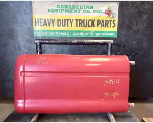 PETERBILT 587 Side Fairing