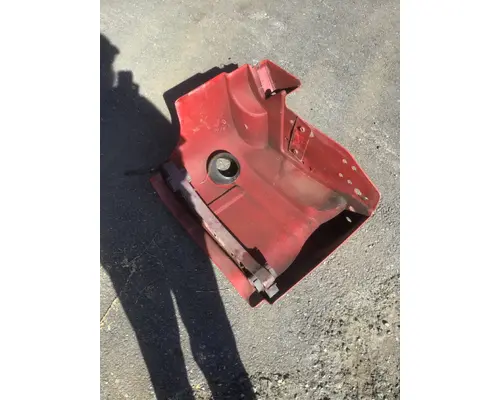 PETERBILT 587 Skirt