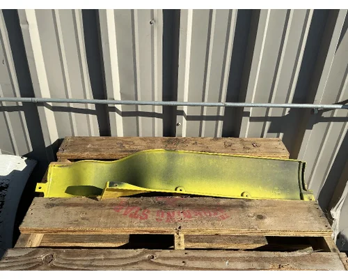 PETERBILT 587 Skirt
